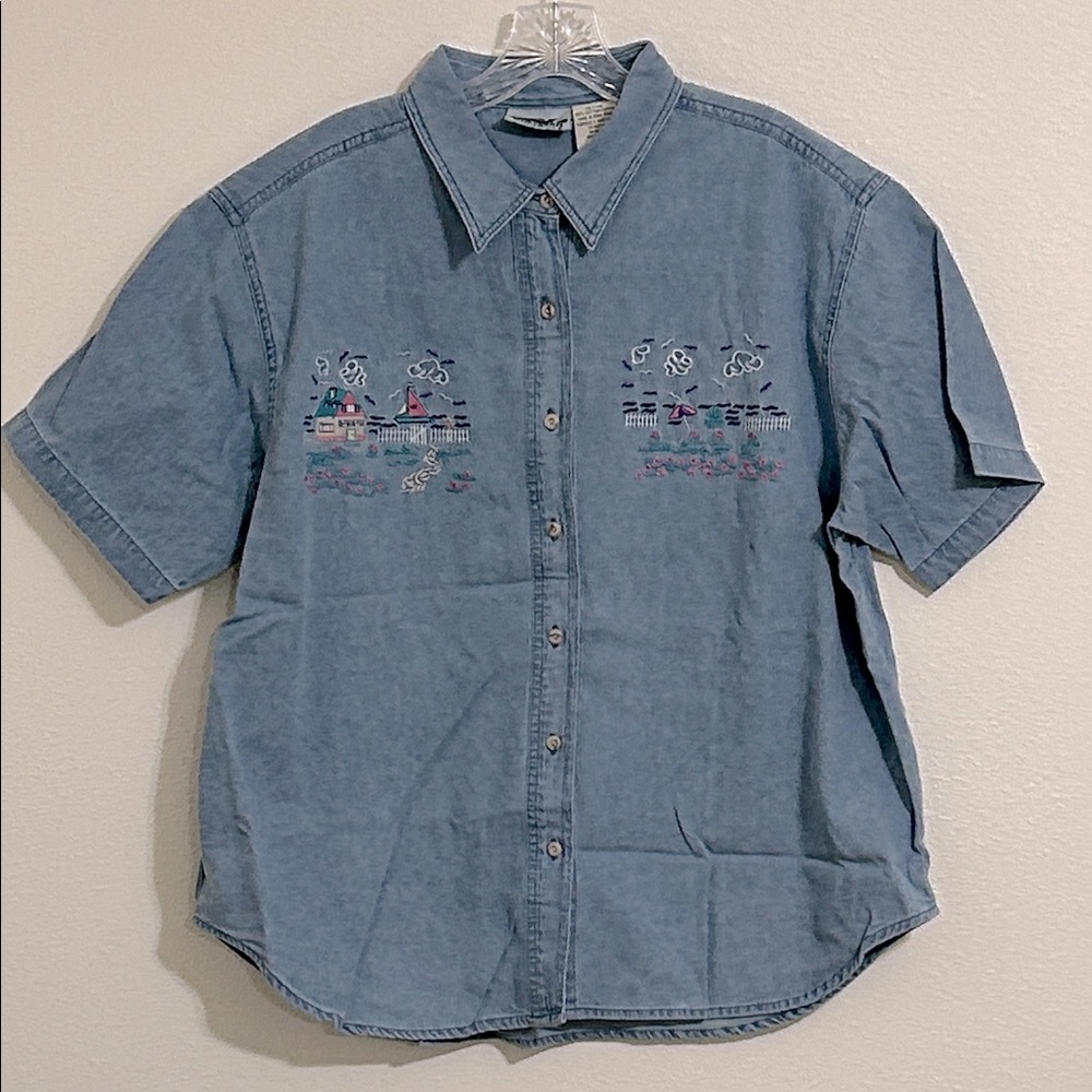 Northern Reflections Seascape Shirt. Size XL